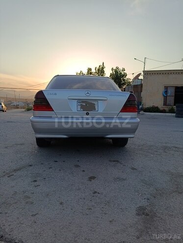 Mercedes C 230 2000, 250,000 km - 2.3 л - Siyəzən