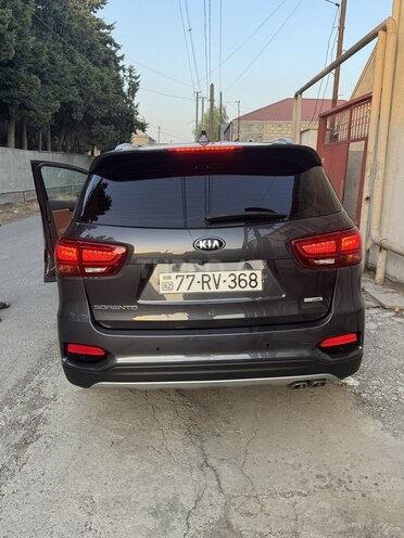 Kia Sorento 2018, 195,000 km - 2.2 l - Bakı