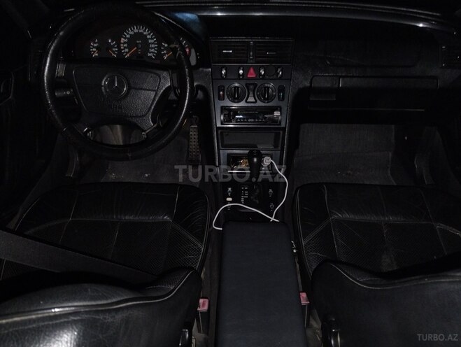 Mercedes C 230 1997, 405,000 km - 2.3 l - Bakı