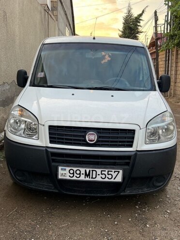 Fiat Doblo 2011, 725,800 km - 1.3 l - Bakı