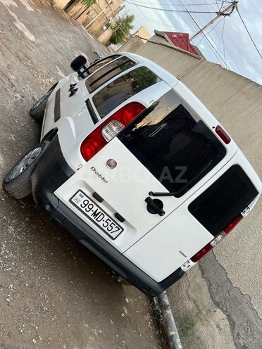 Fiat Doblo 2011, 725,800 km - 1.3 l - Bakı