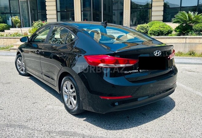 Hyundai Elantra 2018, 61,000 km - 2.0 л - Bakı