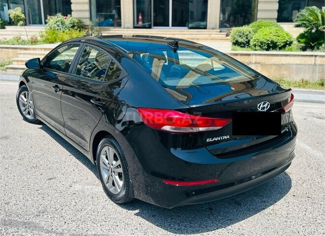 Hyundai Elantra 2018, 61,000 km - 2.0 л - Bakı