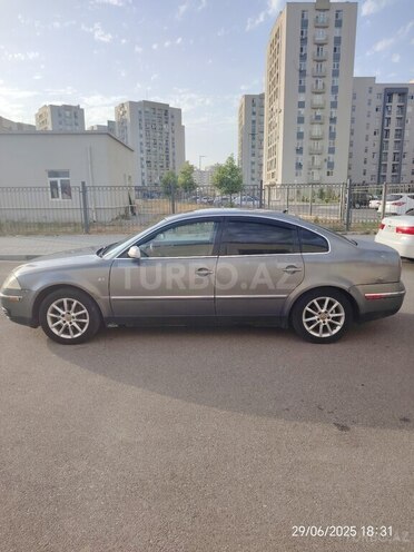 Volkswagen Passat 2003, 319,000 km - 1.8 l - Bakı