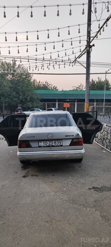 Mercedes E 200 d 2016, 500,000 km - 2.3 l - Şirvan