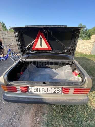 Mercedes 190 1991, 313,000 km - 2.0 l - İmişli