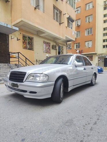 Mercedes C 180 1995, 329,214 km - 1.8 л - Bakı