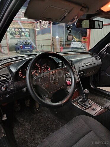 Mercedes C 200 1997, 390,000 km - 2.0 l - Gəncə