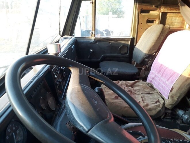 KamAz 53212 1990, 999,999 km - 11.0 l - Neftçala