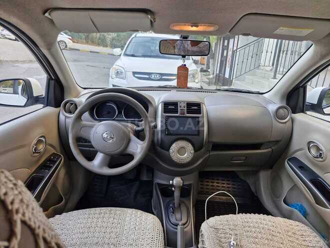 Nissan Sunny 2013, 330,600 km - 1.5 л - Bakı
