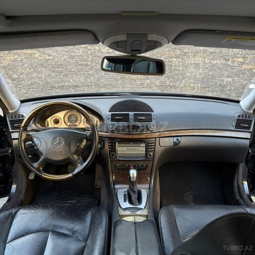 Mercedes E 320 2002, 588,000 km - 3.2 l - Bakı