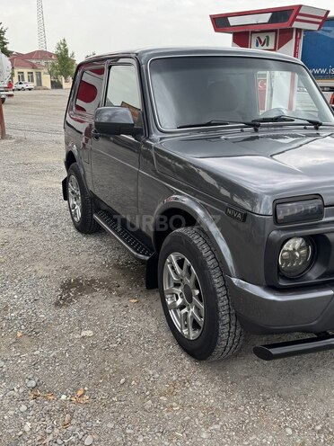 LADA (VAZ) Niva 2015, 166,000 km - 1.7 л - Yevlax