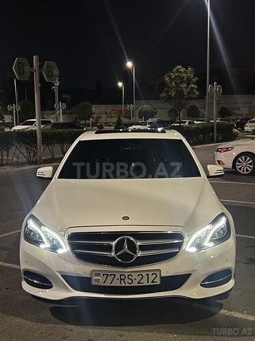 Mercedes E 220 d-2