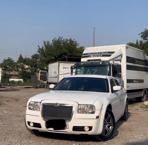 Chrysler 300C-2