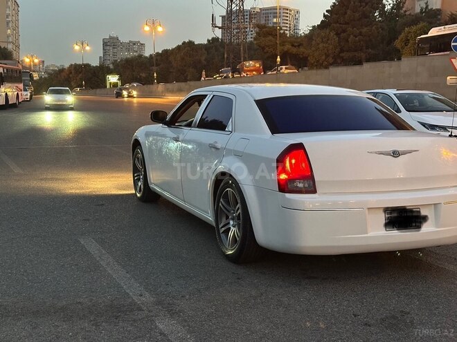 Chrysler 300C-7