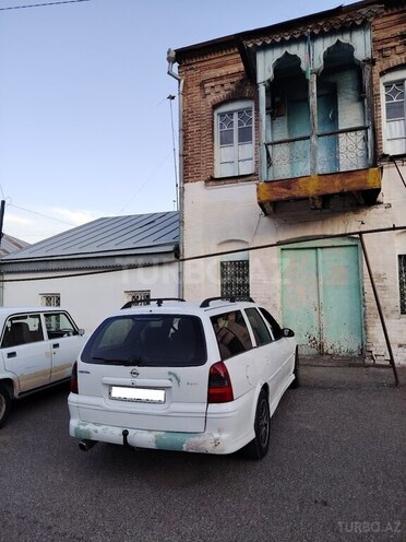 Opel Vectra-4