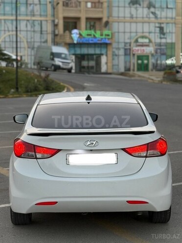 Hyundai Elantra 2011, 239,800 km - 1.6 l - Bakı