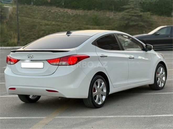 Hyundai Elantra 2011, 239,800 km - 1.6 l - Bakı