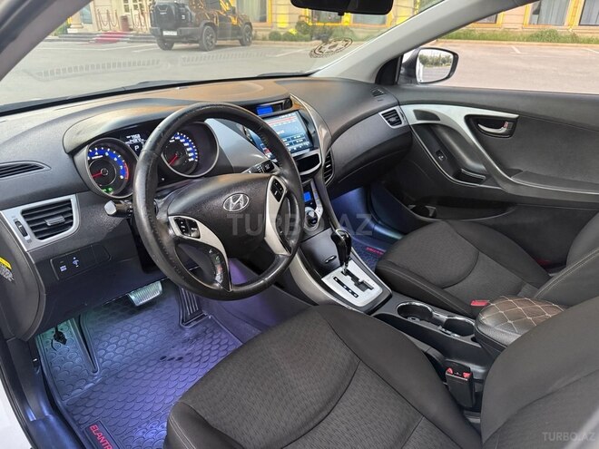 Hyundai Elantra 2011, 239,800 km - 1.6 l - Bakı