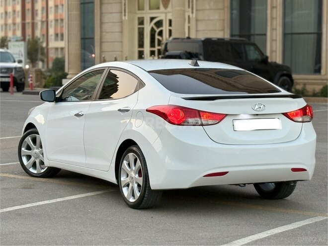 Hyundai Elantra 2011, 239,800 km - 1.6 l - Bakı