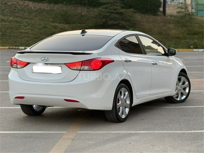 Hyundai Elantra 2011, 239,800 km - 1.6 l - Bakı