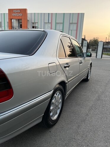 Mercedes C 200 1999, 375,000 km - 2.0 л - Masallı