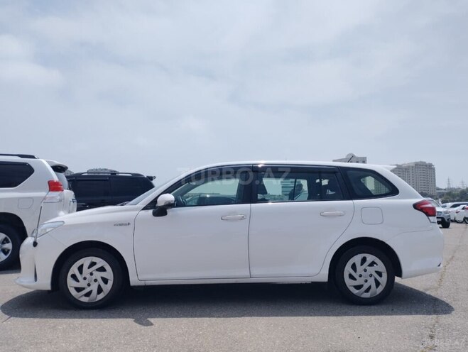 Toyota Corolla Fielder 2019, 135,000 km - 1.5 l - Bakı