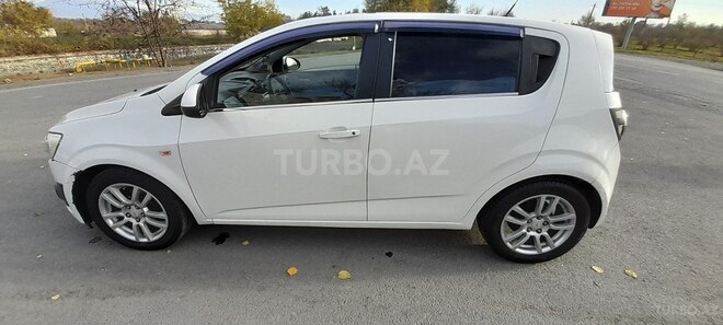 Chevrolet Aveo 2012, 250,250 km - 1.6 l - Qax