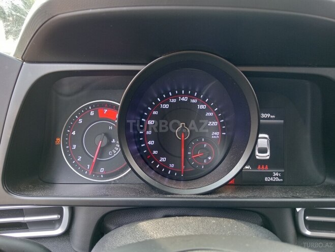 Hyundai Elantra 2020, 82,500 km - 1.6 l - Bakı