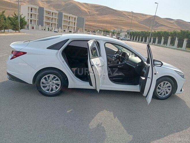 Hyundai Elantra 2020, 82,500 km - 1.6 l - Bakı