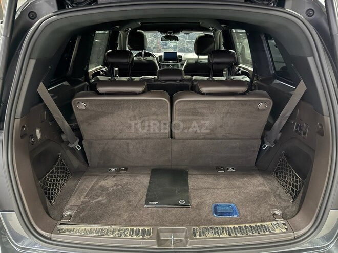 Mercedes GLS 400 4MATIC-26