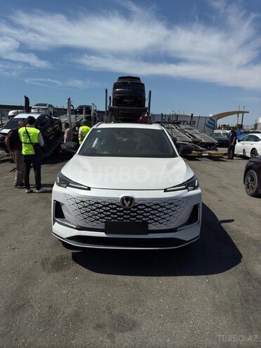 Changan CS 55 Plus 2025, 0 km - 1.5 л - Bakı
