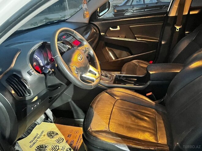 Kia Sportage 2013, 169,000 km - 2.0 л - Siyəzən
