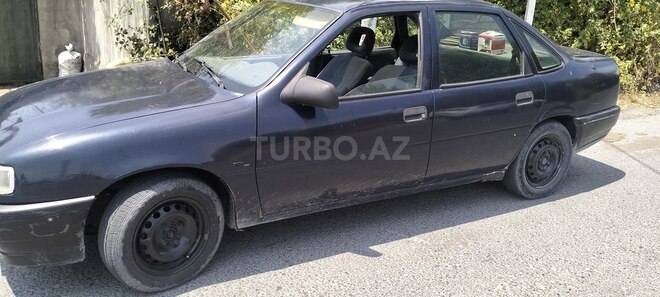 Opel Vectra 1993, 455,000 km - 1.8 l - Qəbələ