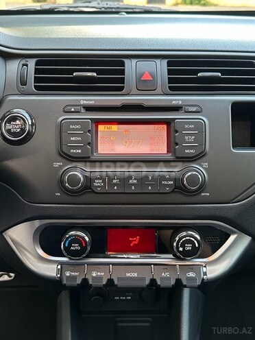 Kia Rio 2012, 133,500 km - 1.4 l - Bakı