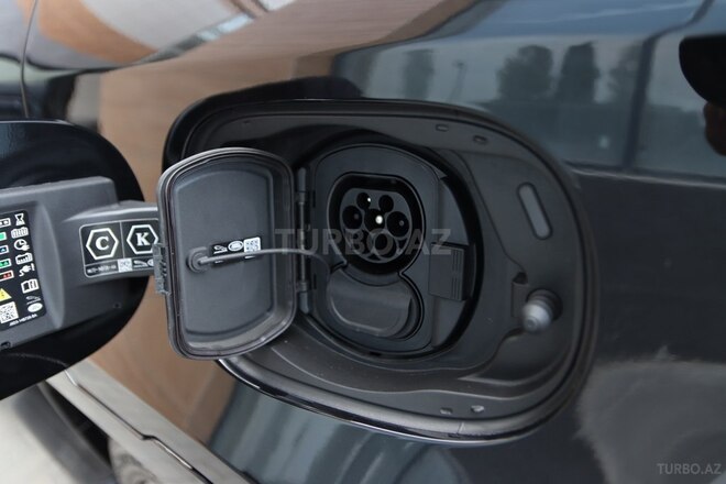 Land Rover Defender 2024, 6,700 km - 2.0 l - Bakı