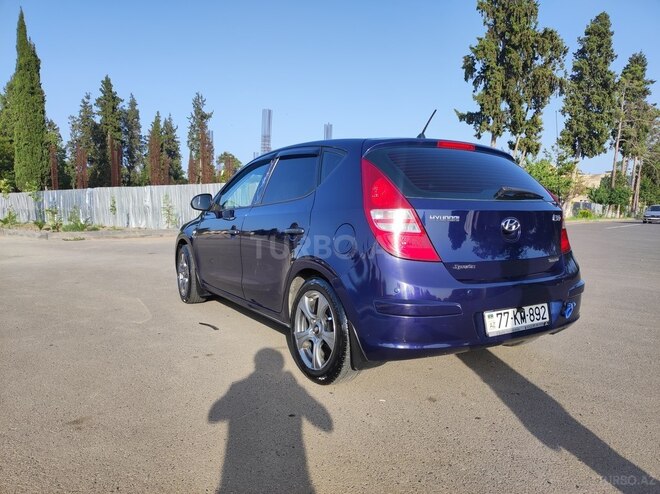 Hyundai i30 2009, 313,000 km - 1.6 l - İmişli