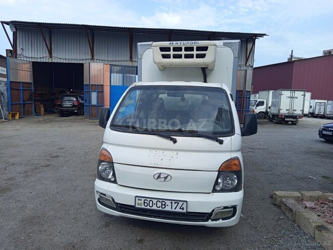 Hyundai H 100 2014, 205,000 km - 2.6 l - Bakı