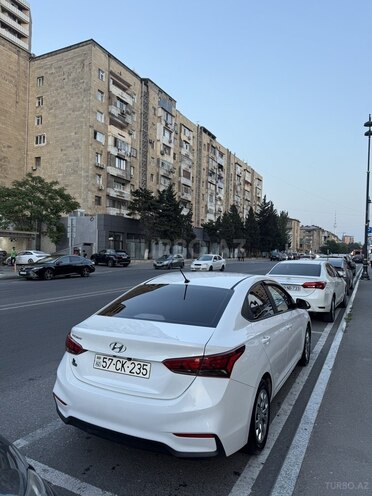 Hyundai Accent 2019, 137,000 km - 1.6 l - Bakı
