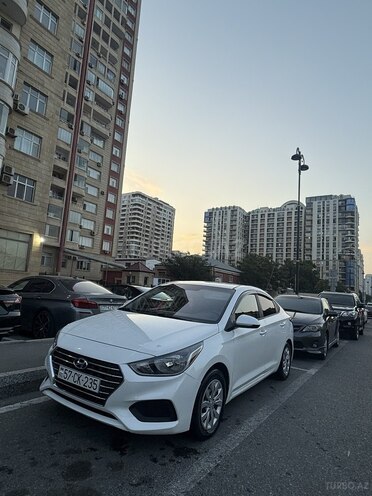 Hyundai Accent 2019, 137,000 km - 1.6 l - Bakı