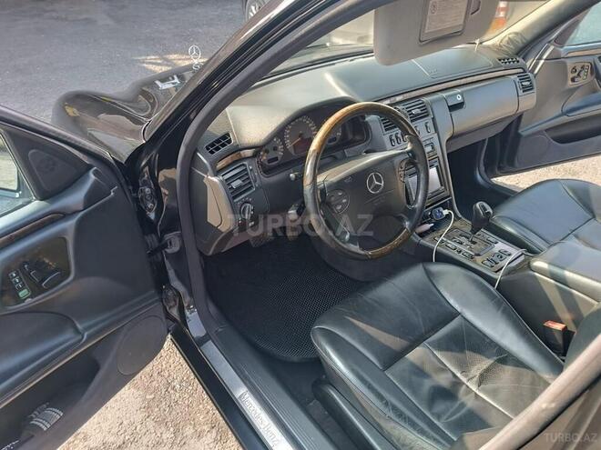 Mercedes E 270 2000, 560,000 km - 2.7 l - Qəbələ