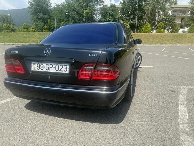 Mercedes E 270 2000, 560,000 km - 2.7 l - Qəbələ