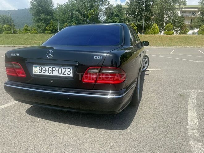 Mercedes E 270 2000, 560,000 km - 2.7 l - Qəbələ