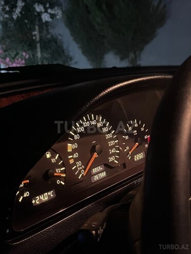 Mercedes C 240 2000, 268,000 km - 2.4 l - Bakı