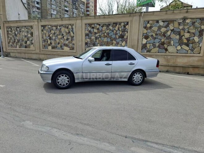 Mercedes C 180 1999, 353,000 km - 1.8 l - Bakı
