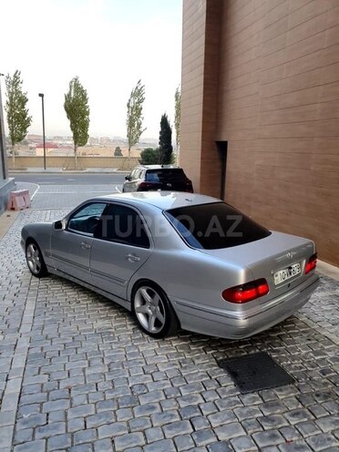Mercedes E 320 2000, 460,000 km - 3.2 l - Bakı