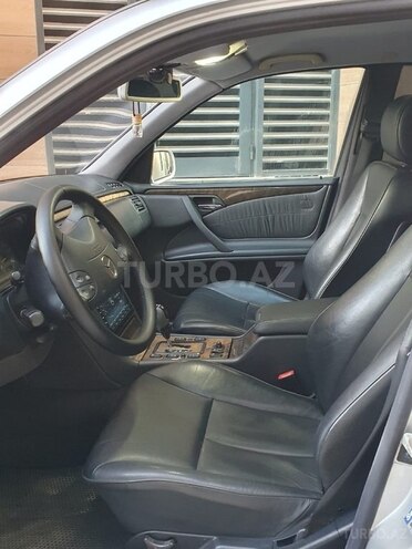 Mercedes E 320 2000, 460,000 km - 3.2 l - Bakı