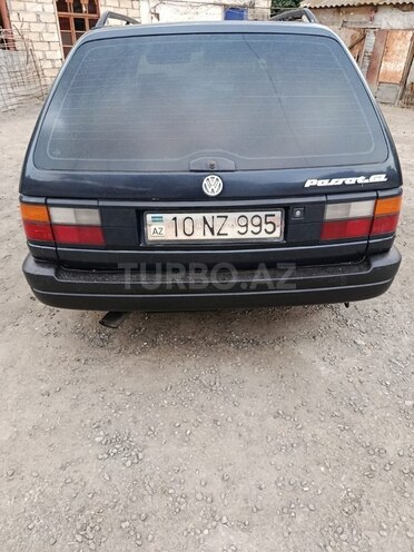 Volkswagen Passat 1993, 250,000 km - 2.0 l - Ağdaş