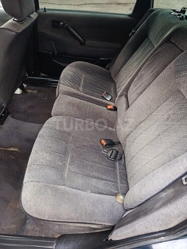 Volkswagen Passat 1993, 250,000 km - 2.0 l - Ağdaş