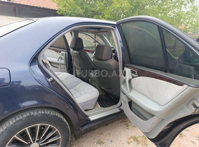 Mercedes E 240 1998, 485,500 km - 2.4 l - Salyan